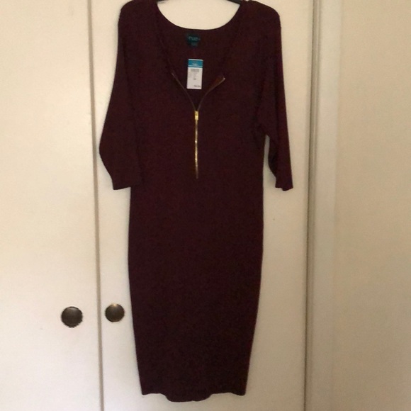 Burgundy fitted knit dress - Picture 1 of 5